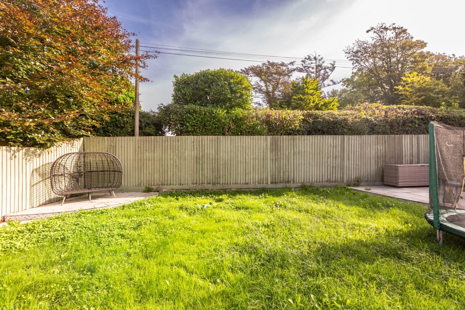 White Knight Gardens, Bishopston, Swansea, SA3 3DR